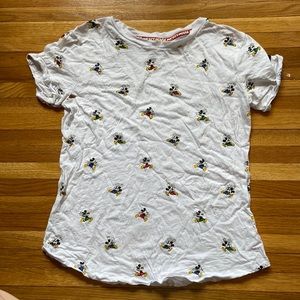 Disney World Mickey Mouse t-shirt